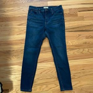 Madewell Skinny Jeans “roadtripper” style